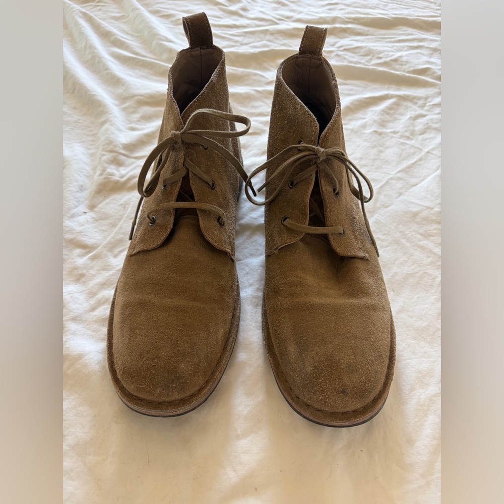Suede boots